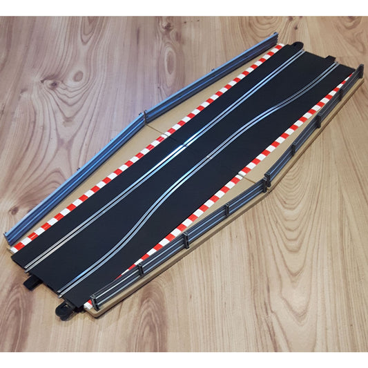 Scalextric Sport 1:32 Track - C8246 Long Chicane Side Swipe & Borders #A