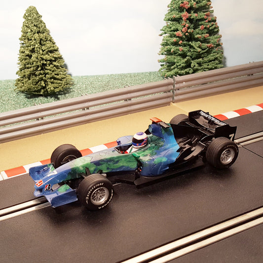 Scalextric 1:32 Digital Car - C2817D F1 Honda Earth Car Jenson Button #7 #E