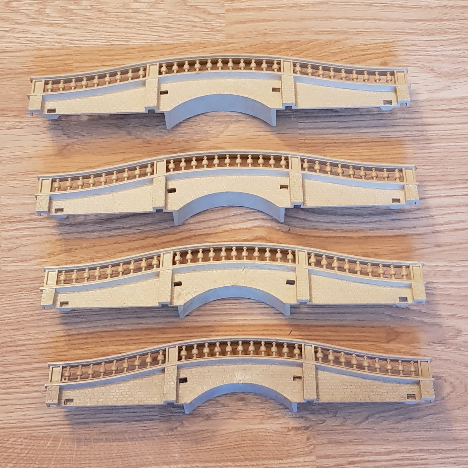 Scalextric Classic 1:32 Track - C248 Hump-Back Bridge x 4 GREY #P