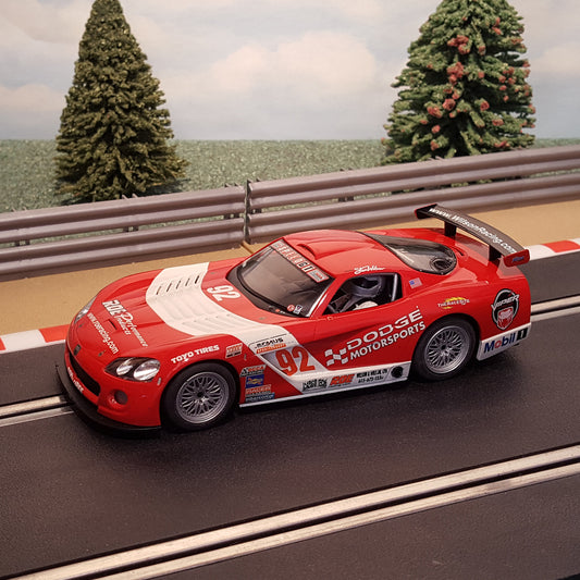 Scalextric 1:32 Digital Car - C2691D Red Dodge Viper #92 *LIGHTS* #GWM
