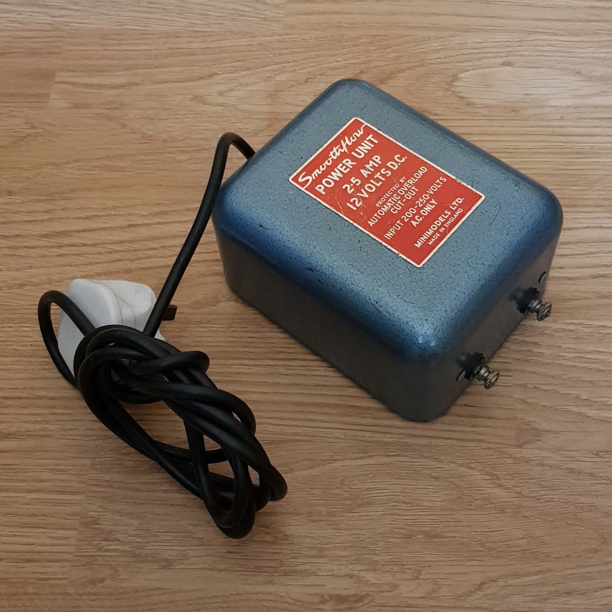MINIMODELS Smoothflow Scalextric & Train Power Supply Transformer 12v