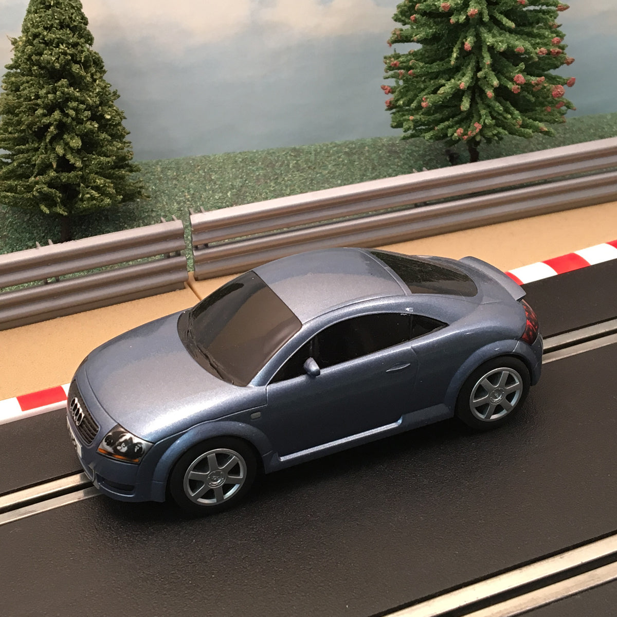 Scalextric 1:32 Digital Car - C2609D Blue Audi TT #J