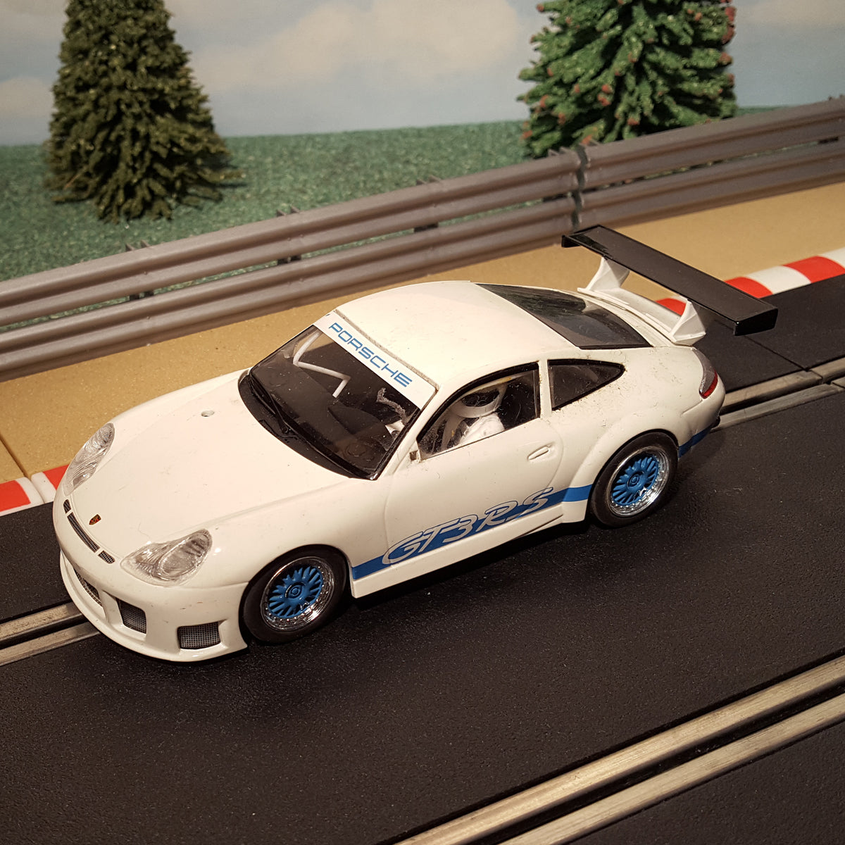 Scalextric 1:32 Car - C2857 Porsche 911 GT3R Top Gear The Stig *LIGHTS* #M